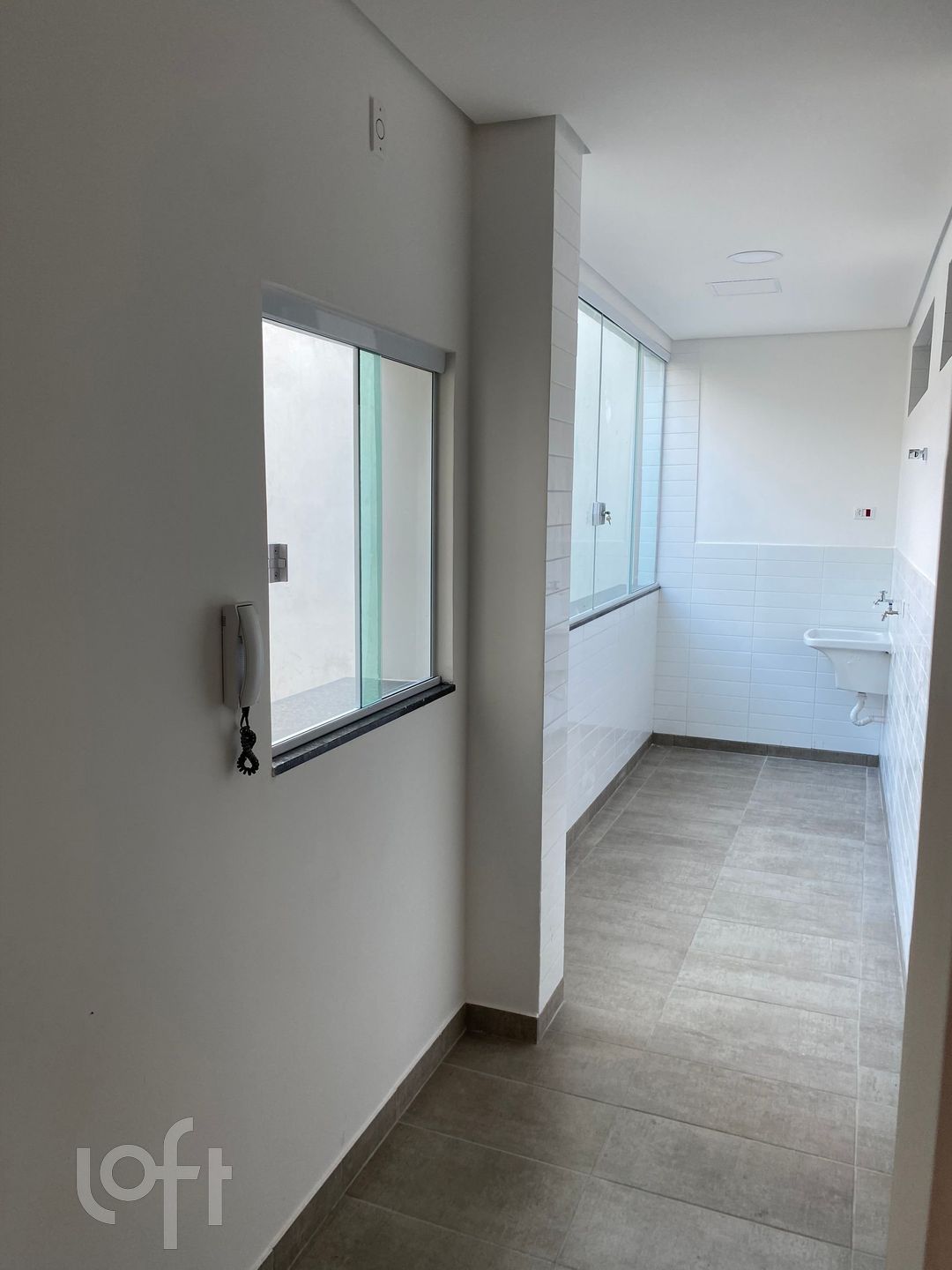 Apartamento à venda com 2 quartos, 80m² - Foto 5