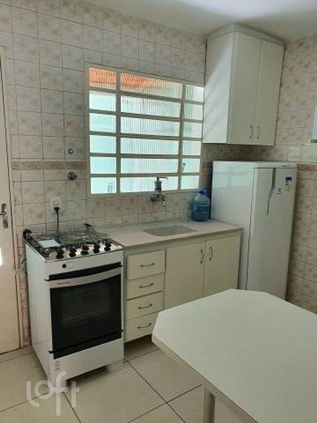 Casa à venda com 2 quartos, 66m² - Foto 3