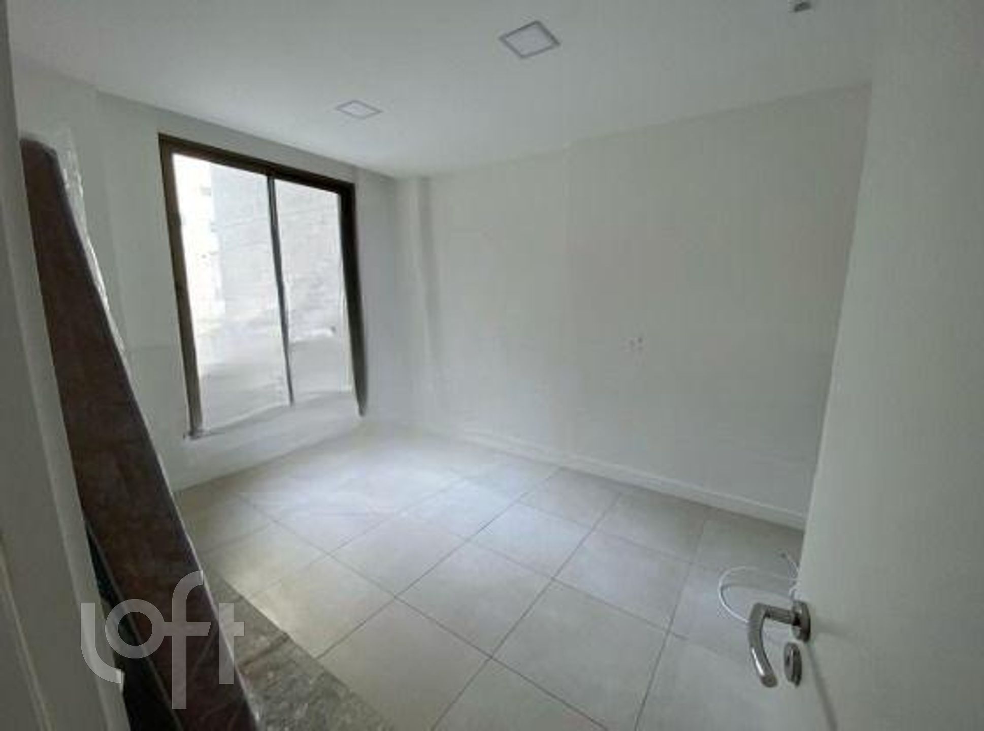 Apartamento à venda com 3 quartos, 181m² - Foto 10