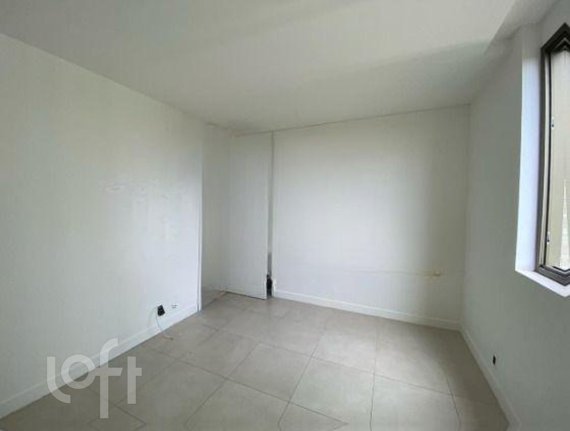 Apartamento à venda com 3 quartos, 181m² - Foto 13