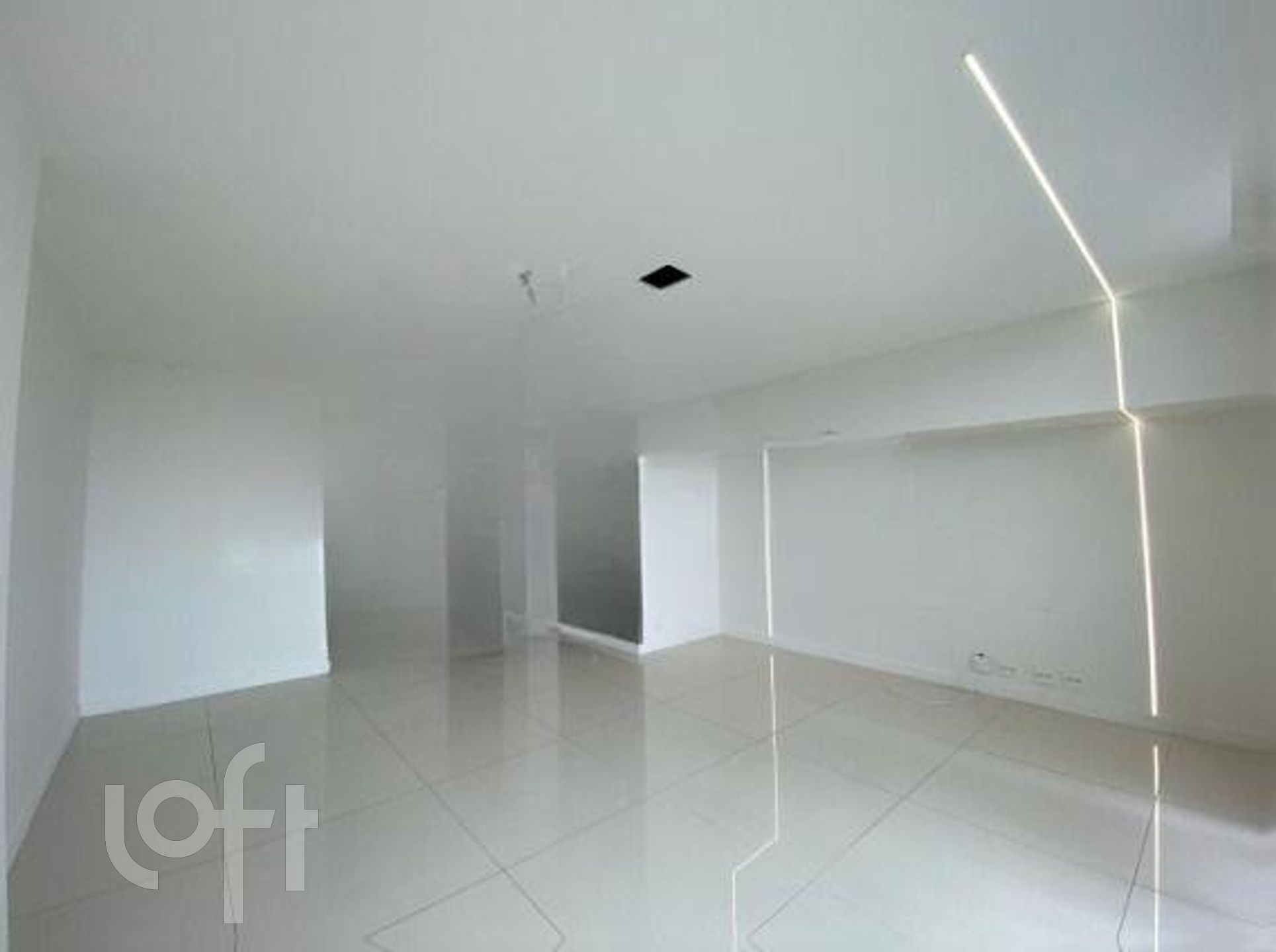 Apartamento à venda com 3 quartos, 181m² - Foto 7