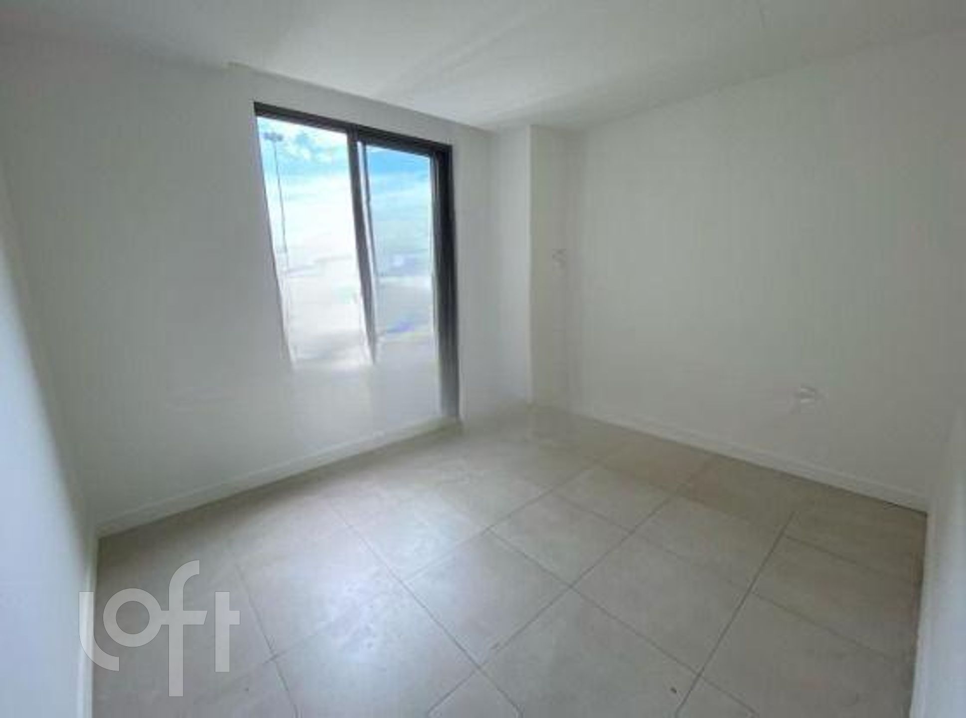 Apartamento à venda com 3 quartos, 181m² - Foto 12