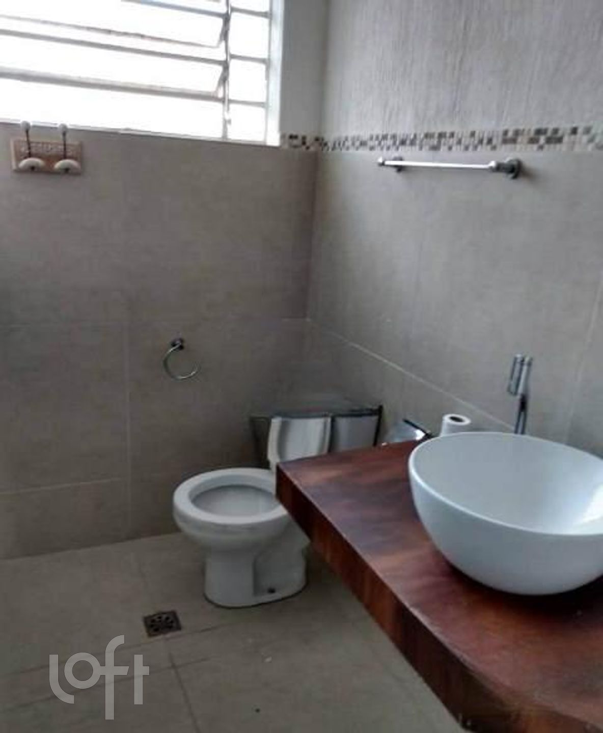 Casa à venda com 2 quartos, 140m² - Foto 11