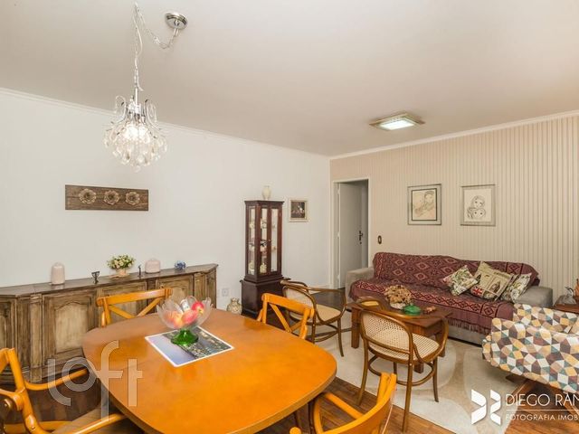 Apartamento com 109m², 2 dormitórios, 1 suíte, 1 vaga, Bela Vista em Porto Alegre