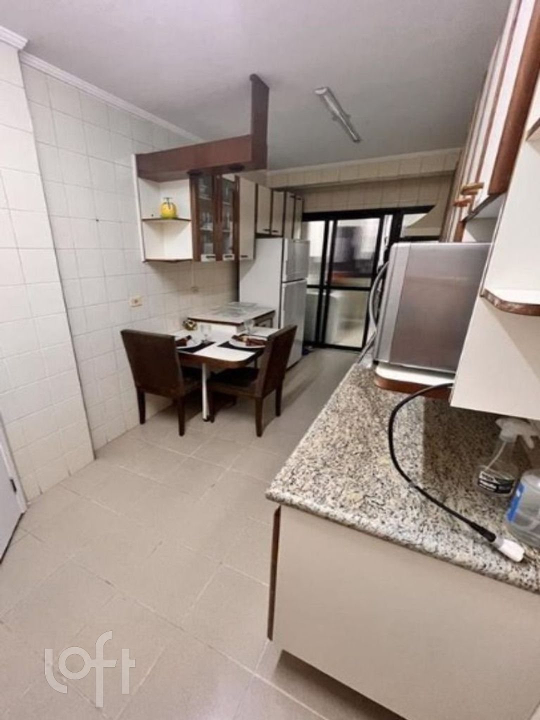 Apartamento à venda com 4 quartos, 140m² - Foto 7