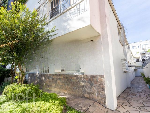 Apartamento com 90m², 2 dormitórios, 1 suíte, Rio Branco em Porto Alegre