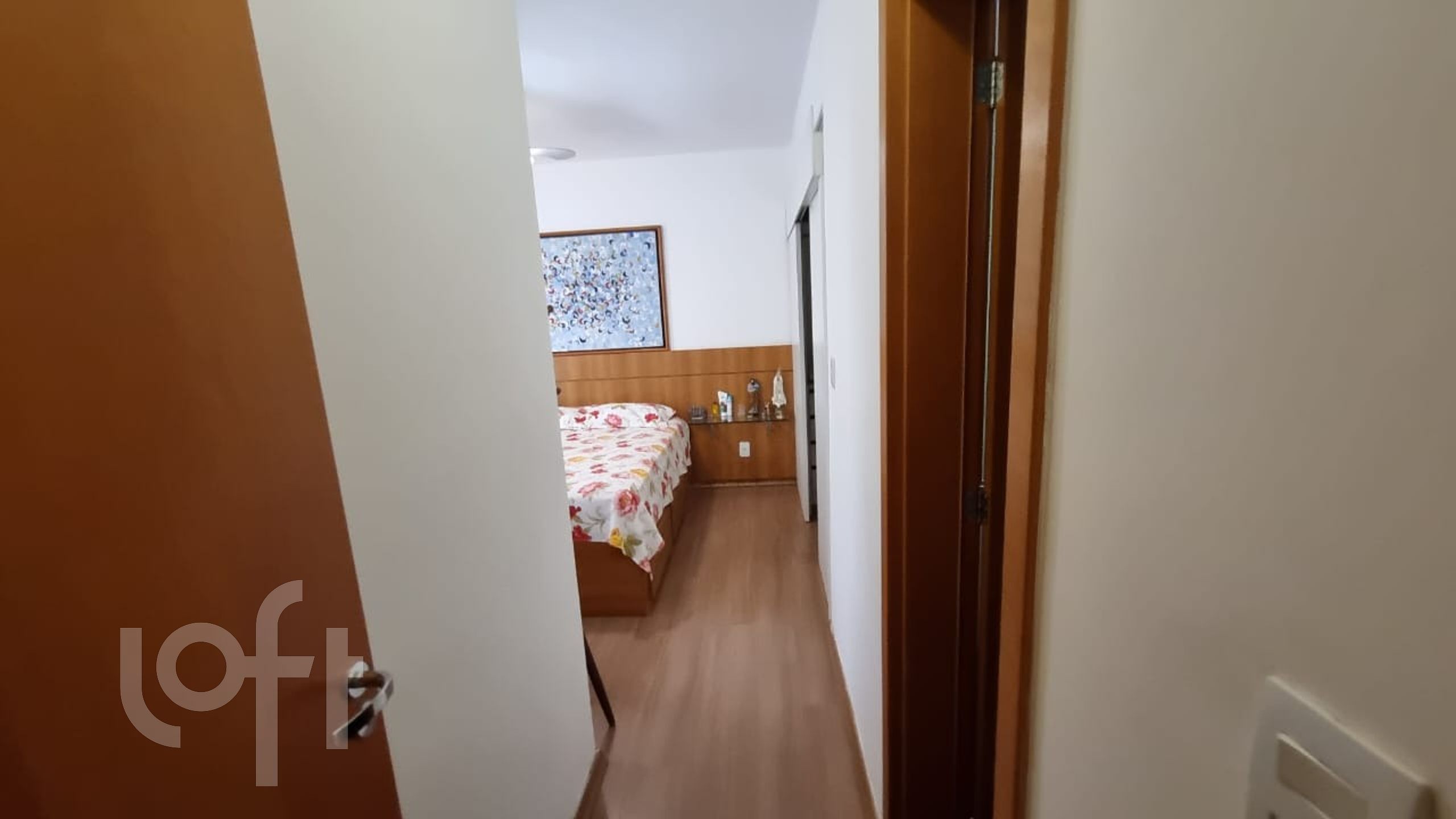 Apartamento à venda com 4 quartos, 180m² - Foto 4