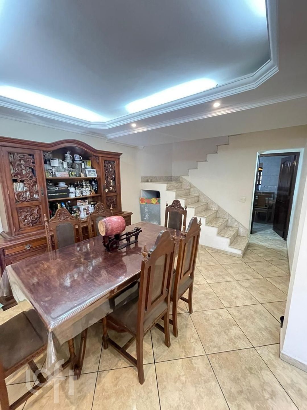 Casa à venda com 4 quartos, 170m² - Foto 4