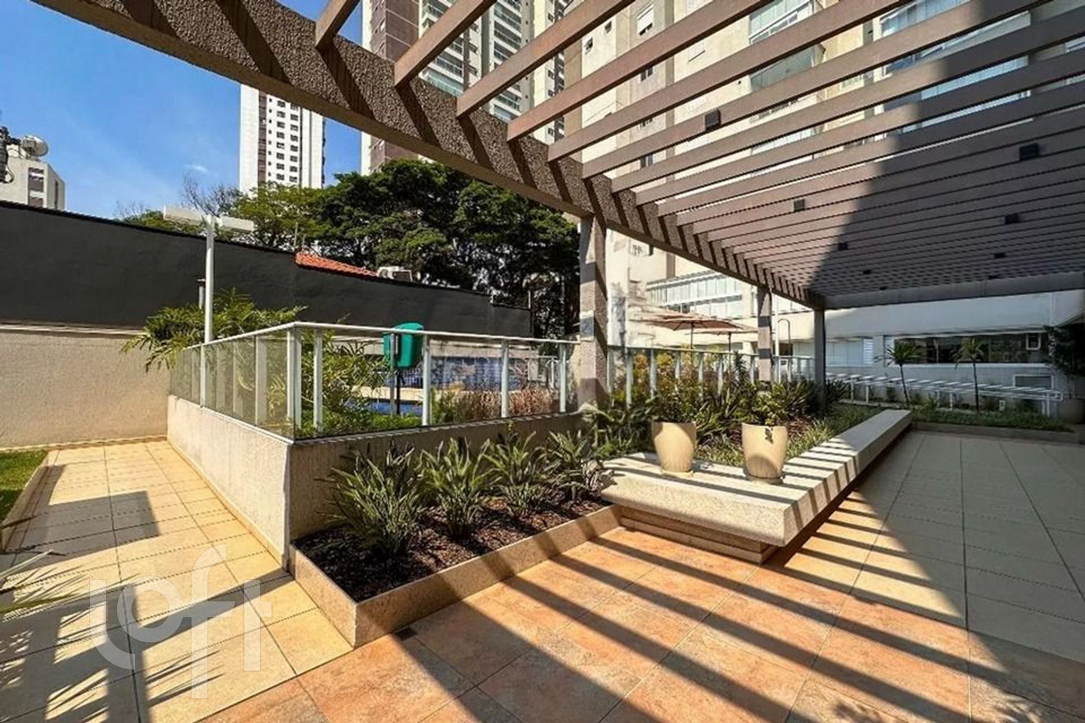 Apartamento à venda com 20 quartos, 68m² - Foto 32