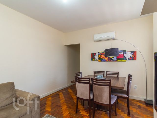 Apartamento com 68m², 3 dormitórios, 1 suíte, Auxiliadora em Porto Alegre