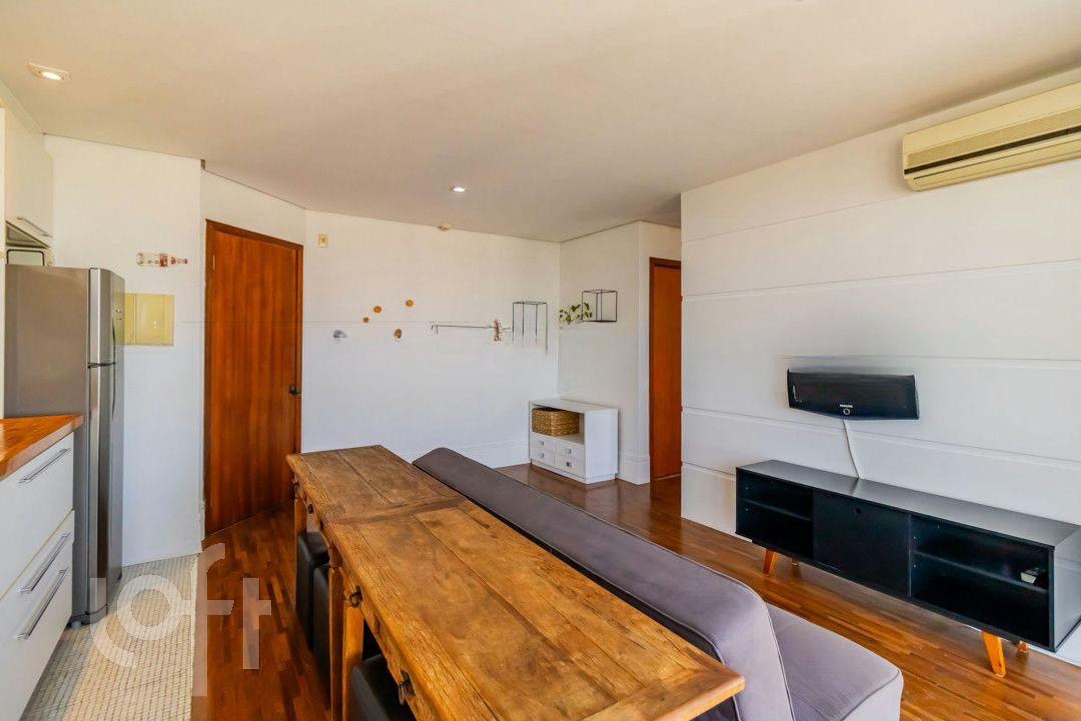 Apartamento à venda com 1 quarto, 43m² - Foto 15