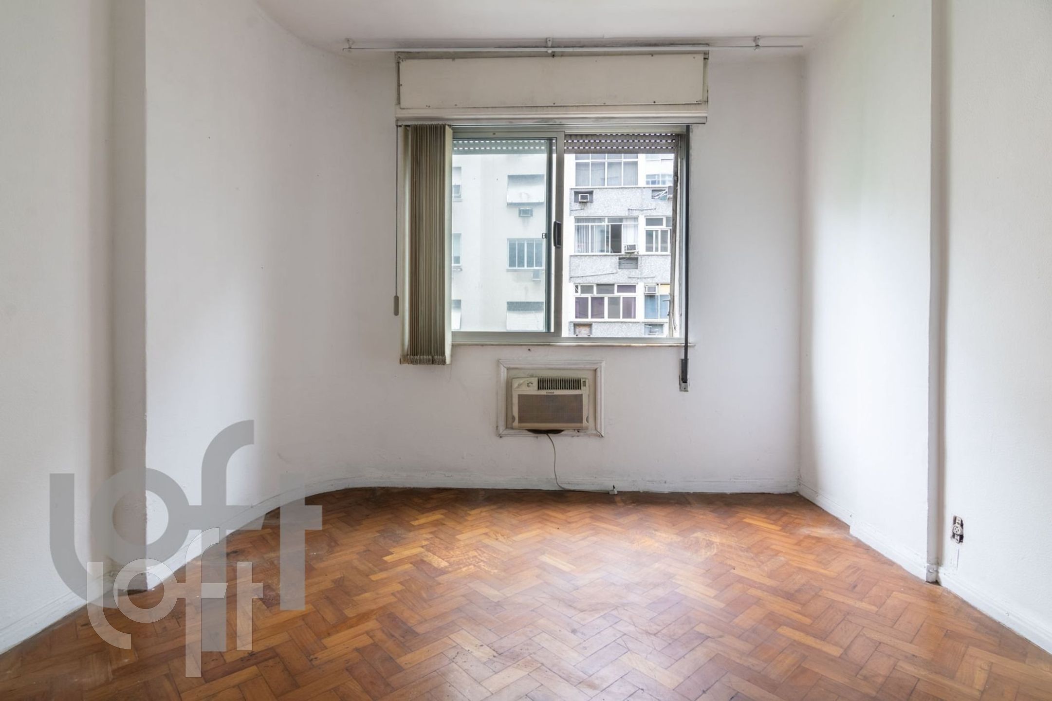 Apartamento à venda com 3 quartos, 130m² - Foto 14