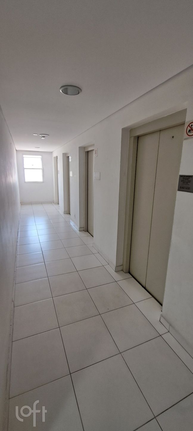 Apartamento à venda com 1 quarto, 35m² - Foto 14