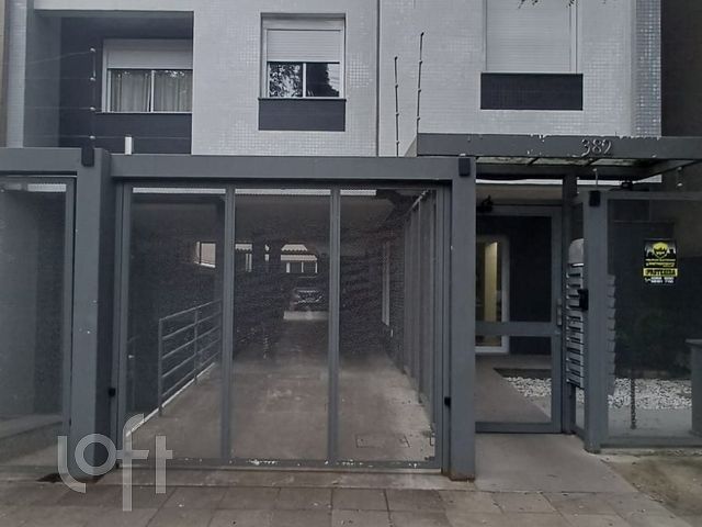 Apartamento com 86m², 3 dormitórios, 1 suíte, 2 vagas, São João em Porto Alegre