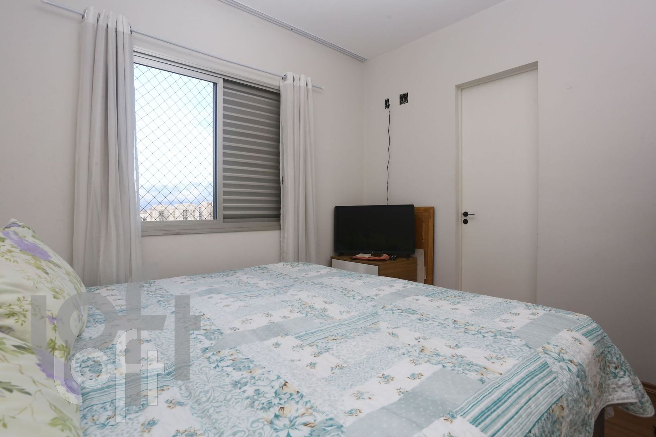 Apartamento à venda com 2 quartos, 67m² - Foto 5