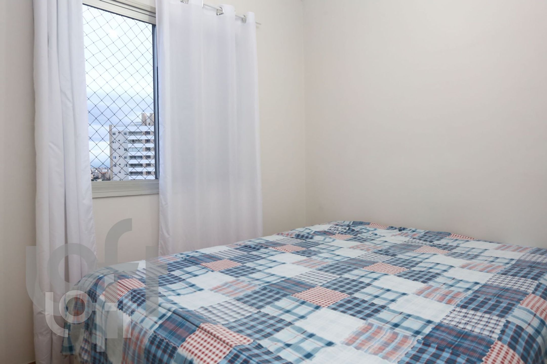 Apartamento à venda com 2 quartos, 67m² - Foto 11