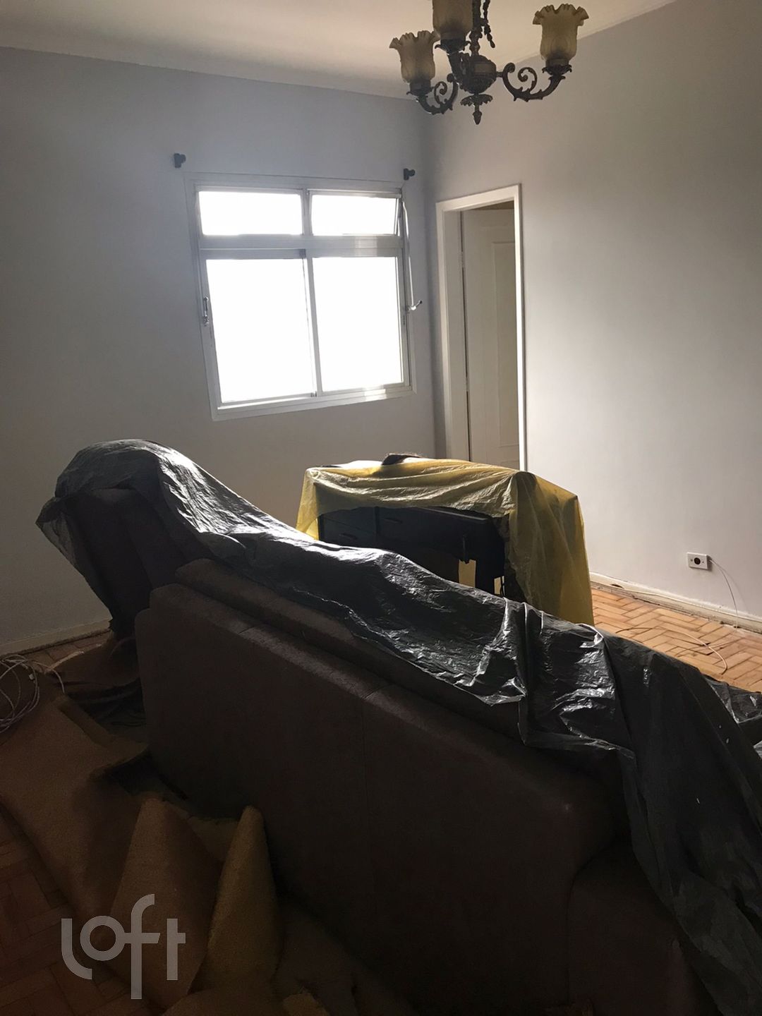 Apartamento à venda com 1 quarto, 61m² - Foto 1