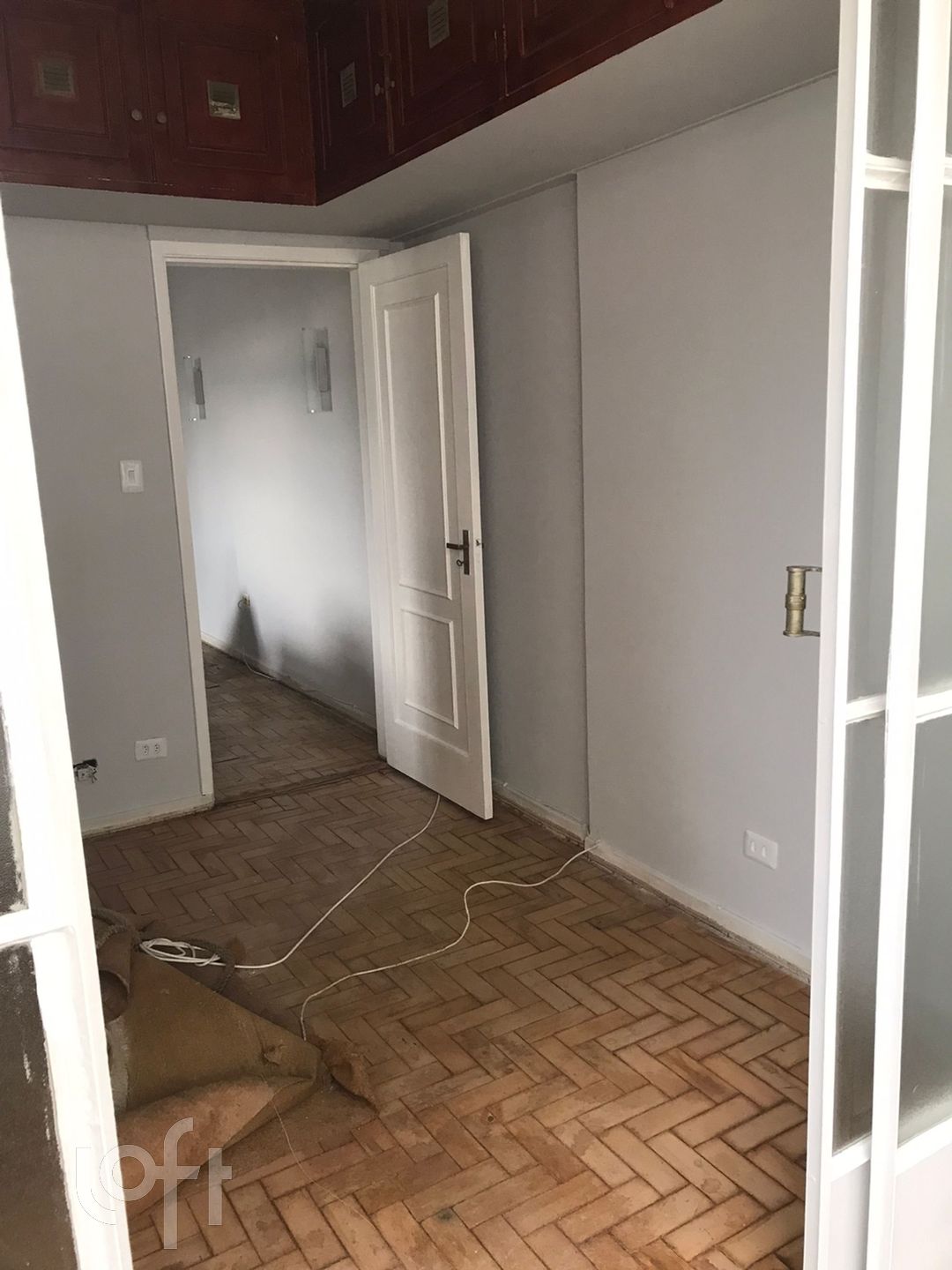 Apartamento à venda com 1 quarto, 61m² - Foto 2