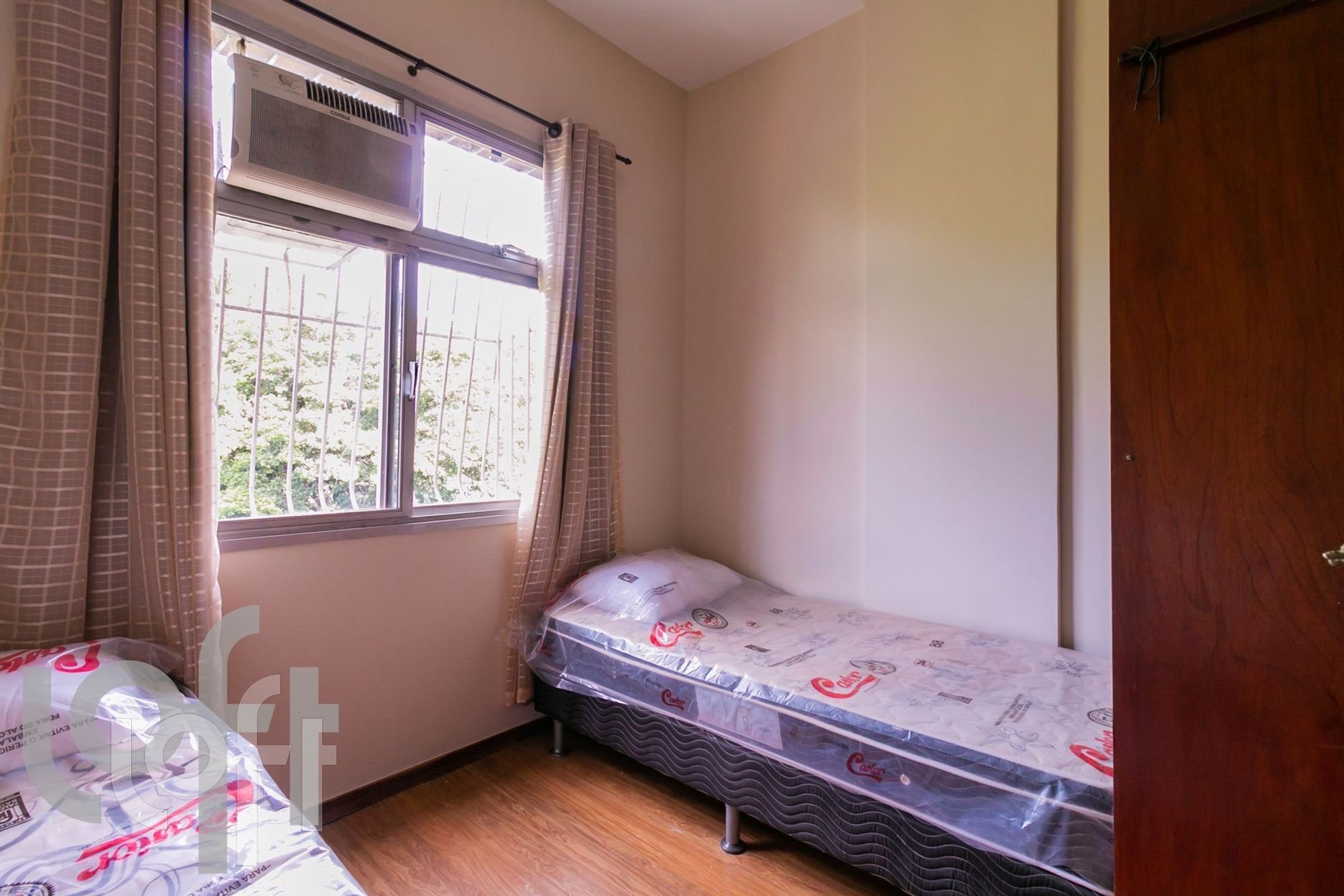 Apartamento à venda com 3 quartos, 94m² - Foto 10