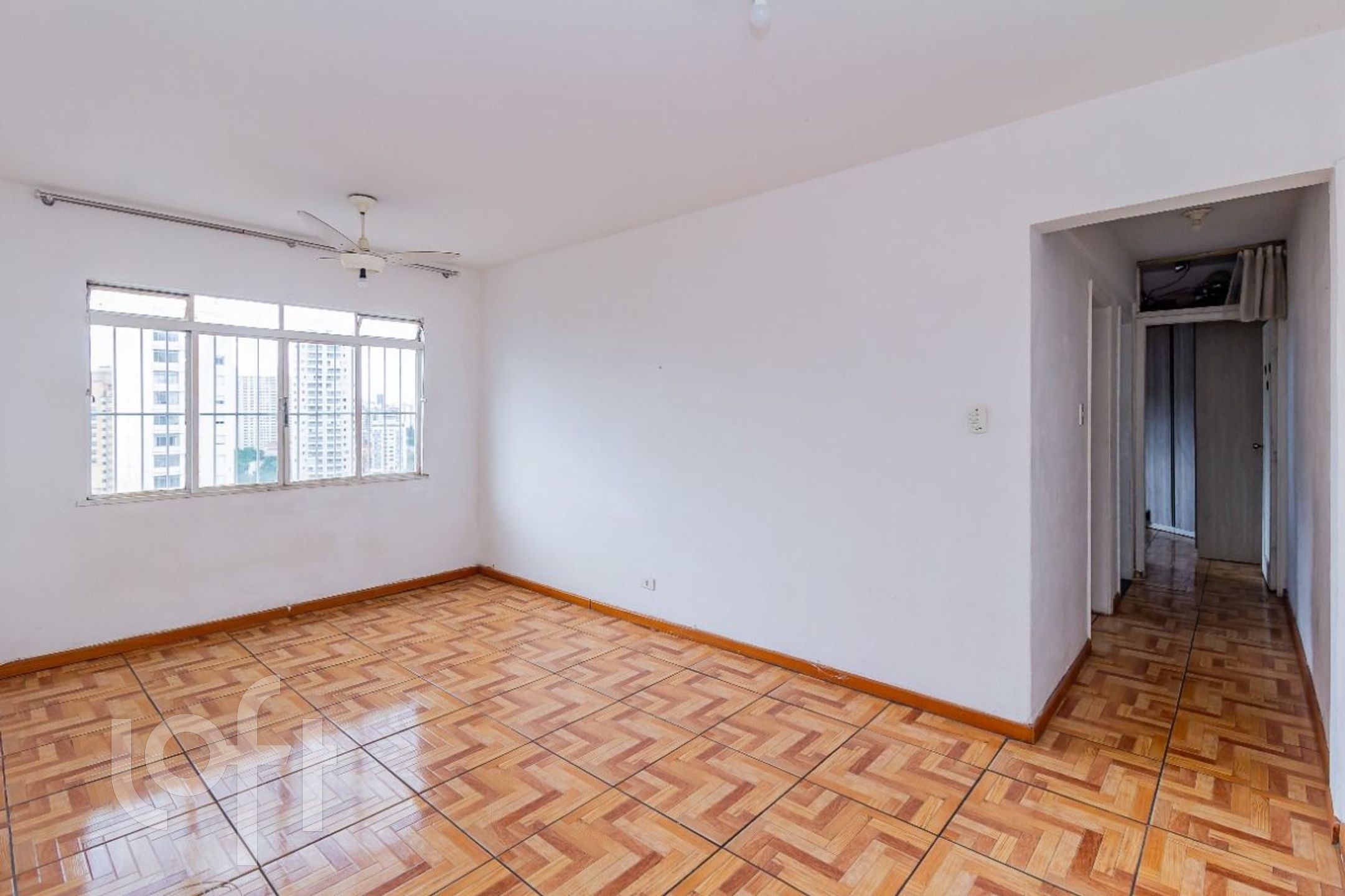 Apartamento à venda com 2 quartos, 82m² - Foto 1