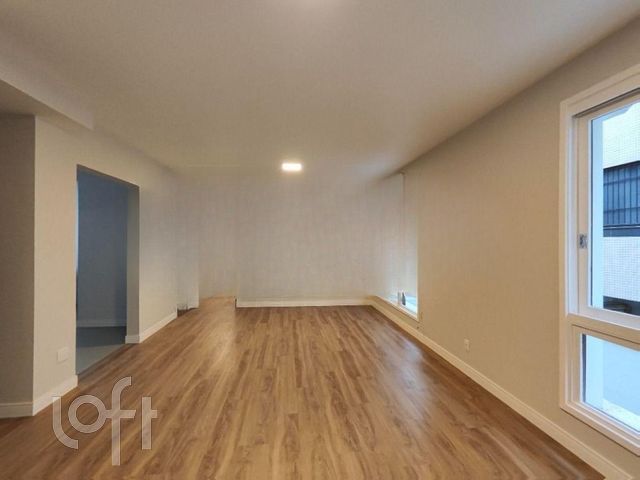 Apartamento com 114m², 3 dormitórios, 1 suíte, 1 vaga, Três Figueiras em Porto Alegre