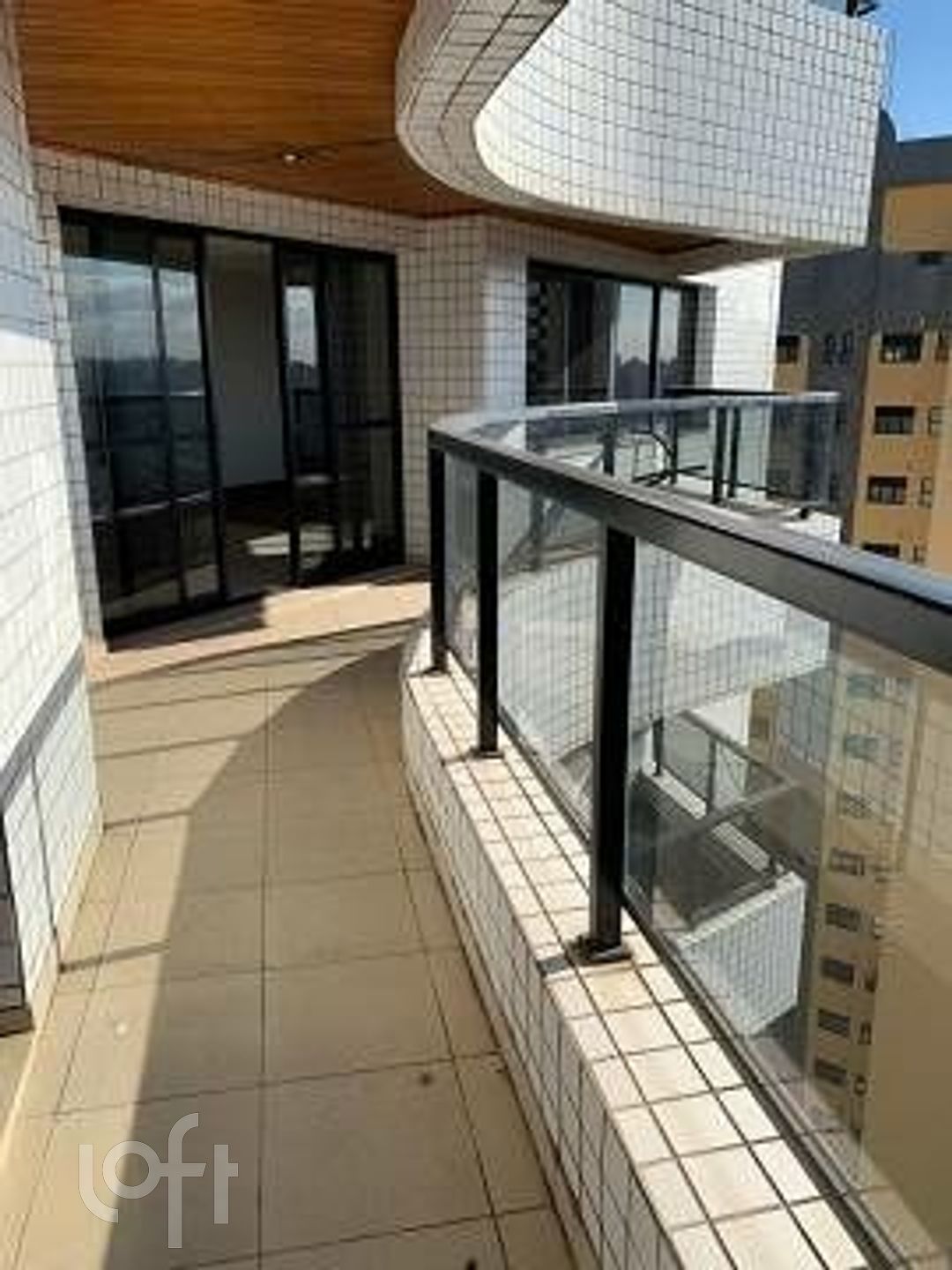 Apartamento à venda com 4 quartos, 340m² - Foto 1