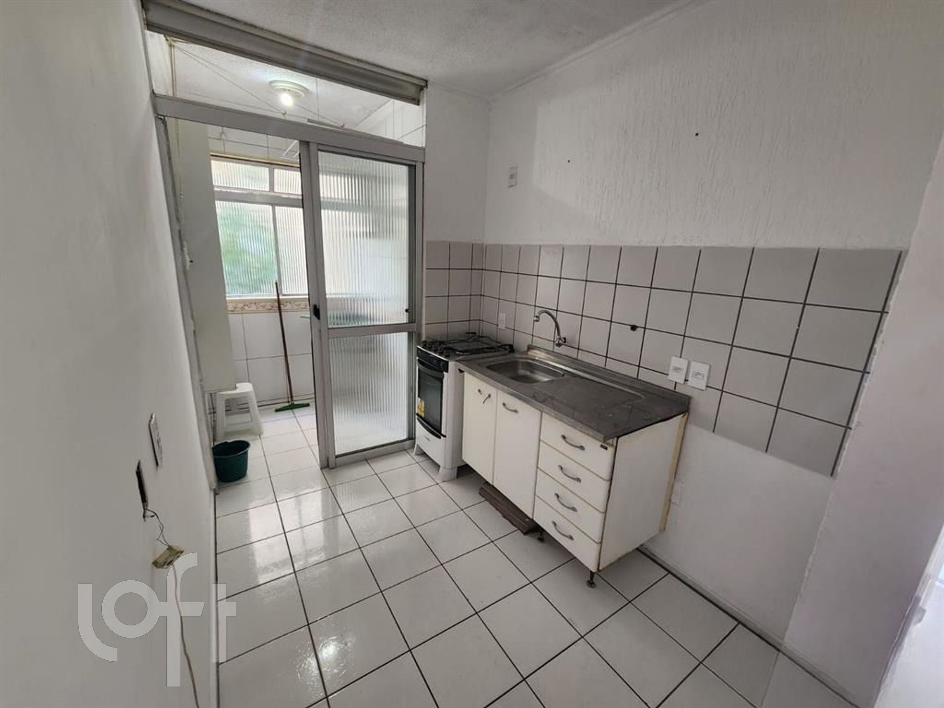 Apartamento à venda com 2 quartos, 50m² - Foto 4