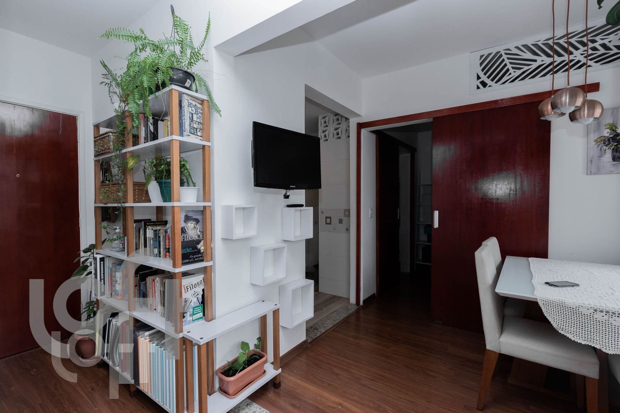 Apartamento à venda com 2 quartos, 45m² - Foto 1