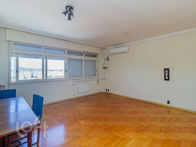 Apartamento com 106m², 3 dormitórios, 1 suíte, 1 vaga, Independência em Porto Alegre
