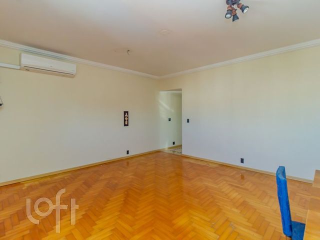 Apartamento com 106m², 3 dormitórios, 1 suíte, 1 vaga, Independência em Porto Alegre