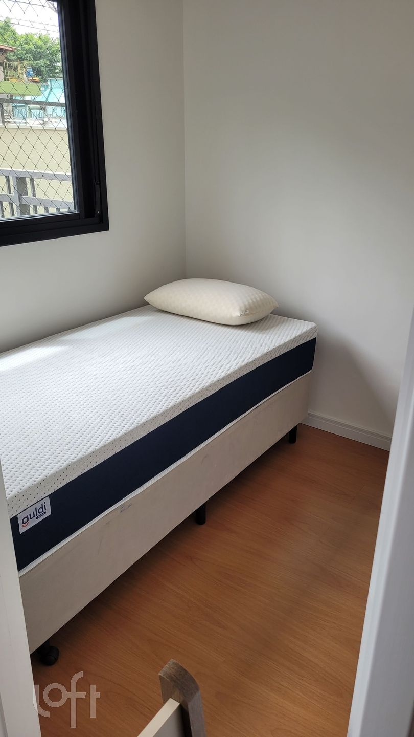 Apartamento à venda com 2 quartos, 34m² - Foto 6