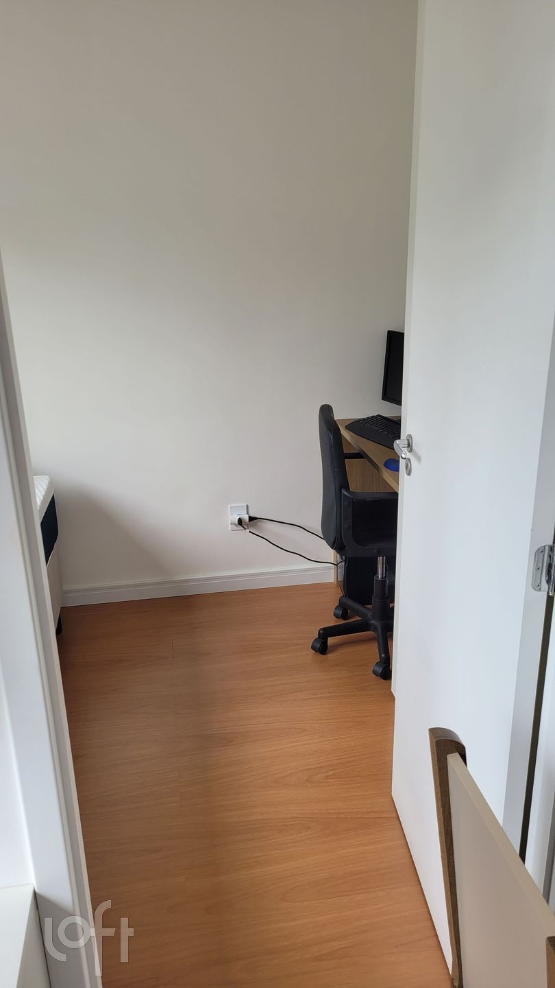 Apartamento à venda com 2 quartos, 34m² - Foto 5