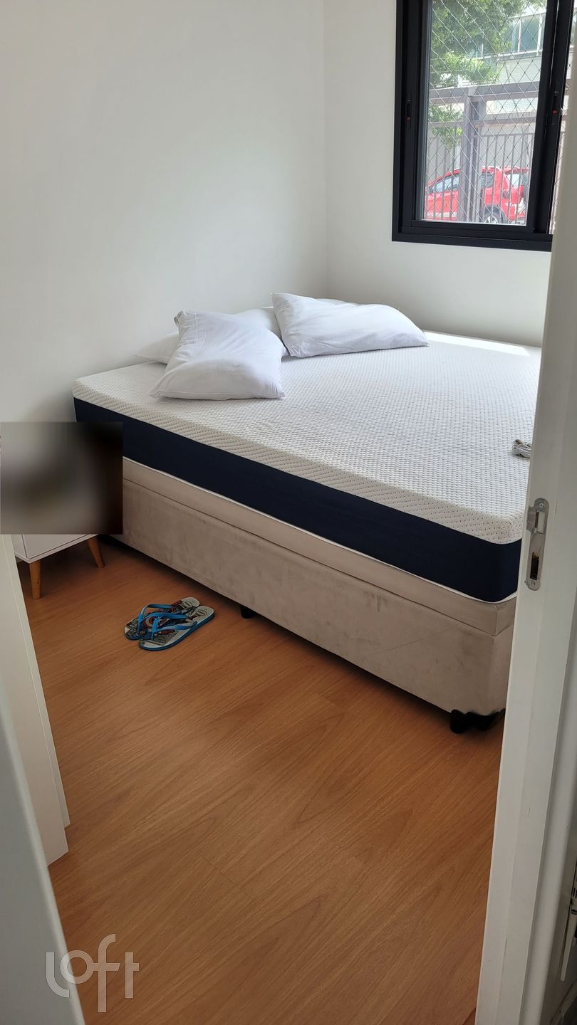 Apartamento à venda com 2 quartos, 34m² - Foto 2