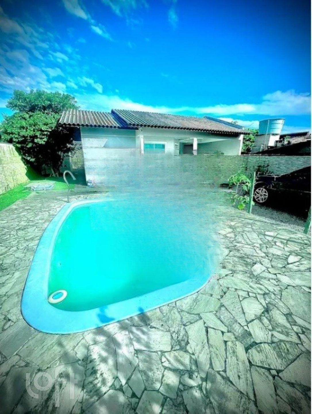 Casa à venda em Pinheira com 70 m², 1 quarto, 2 vagas
