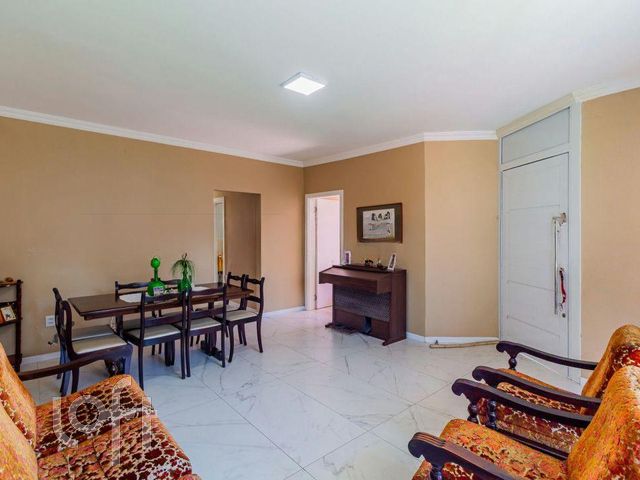 Casa com 201m², 4 dormitórios, 2 suítes, 3 vagas, Cristo Redentor em Porto Alegre