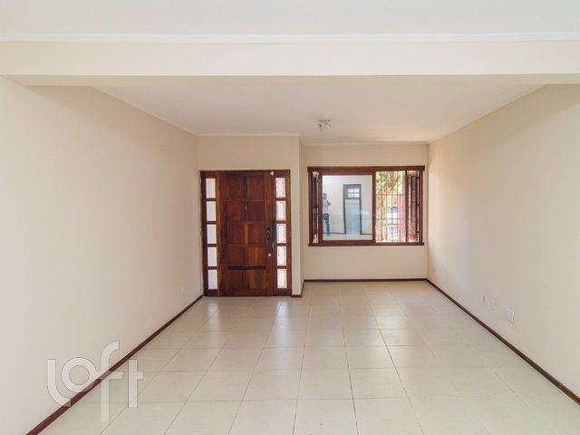 Casa com 170m², 3 dormitórios, 3 vagas, Menino Deus em Porto Alegre