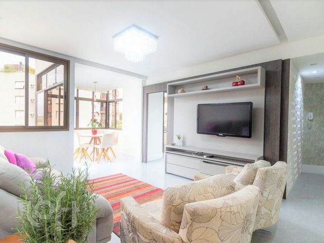 Apartamento com 72m², 1 dormitório, 2 vagas, São João em Porto Alegre