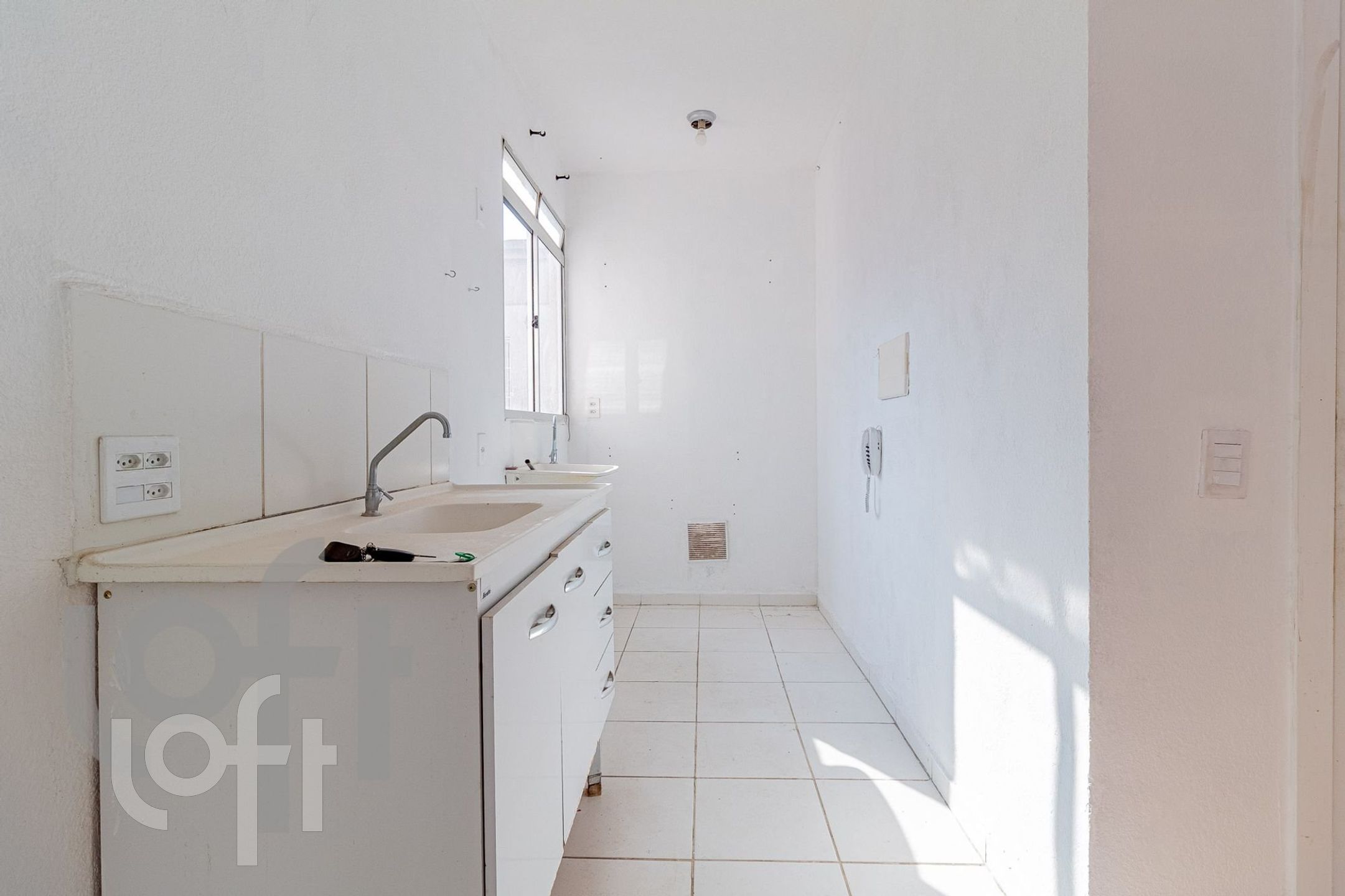 Apartamento à venda com 2 quartos, 43m² - Foto 16