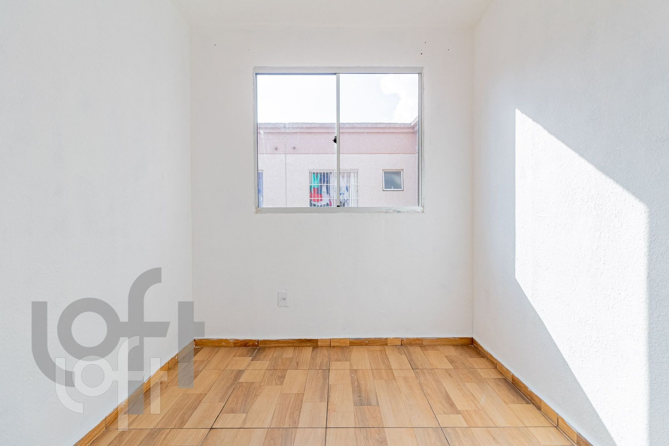 Apartamento à venda com 2 quartos, 43m² - Foto 4