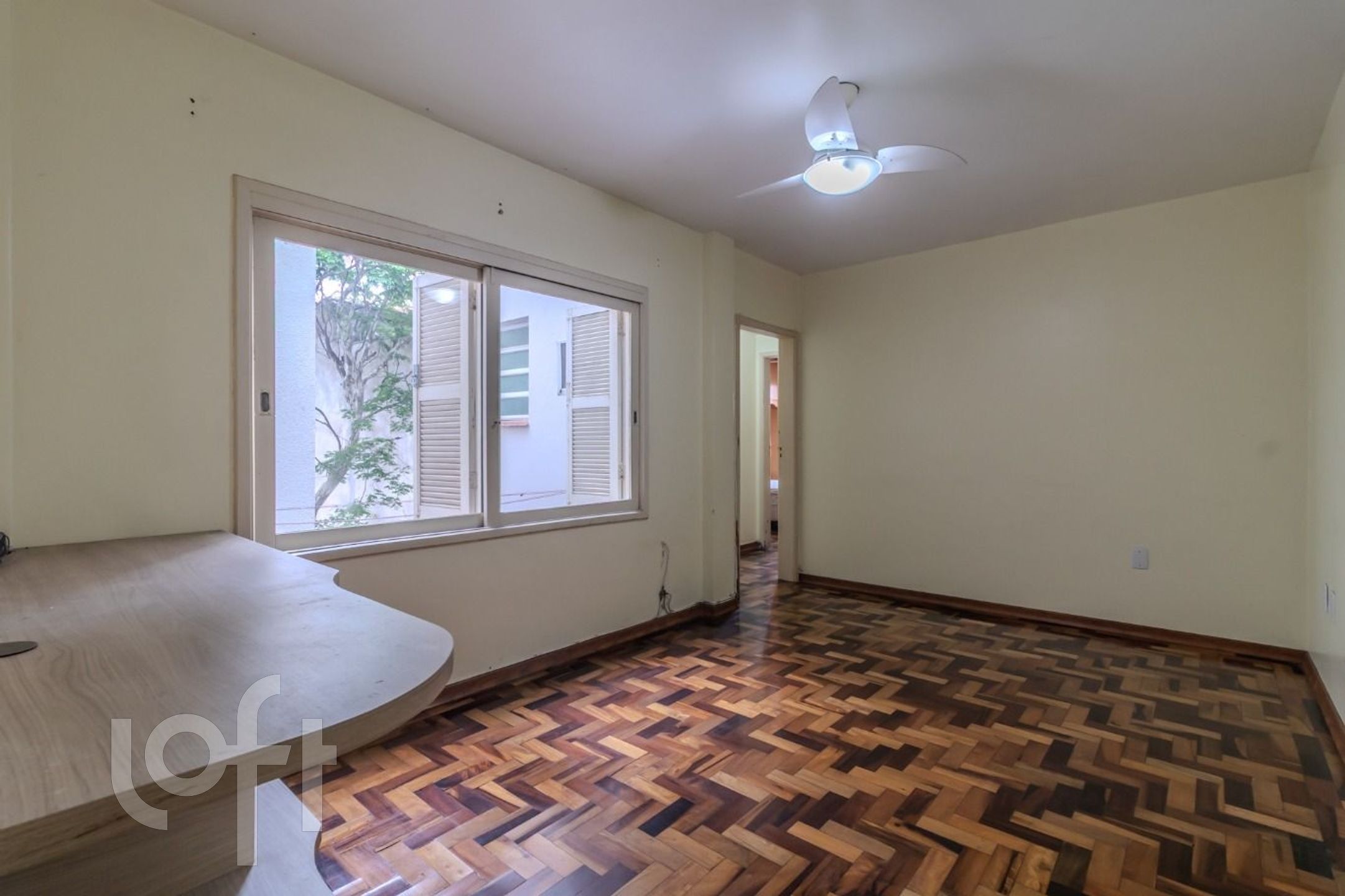 Apartamento com 70m², 2 dormitórios, 1 vaga, Floresta em Porto Alegre