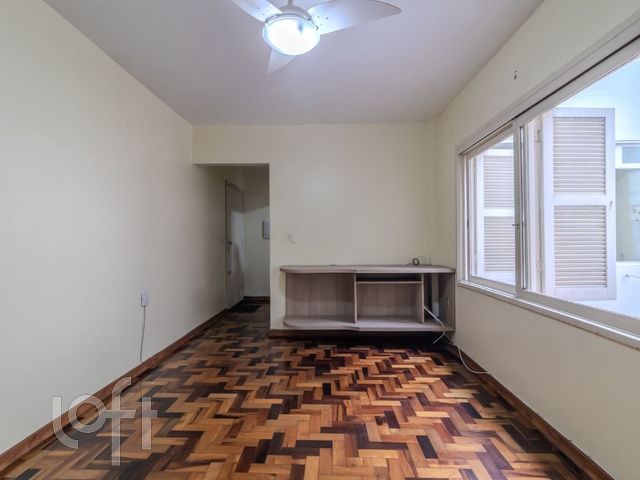 Apartamento com 70m², 2 dormitórios, 1 vaga, Floresta em Porto Alegre