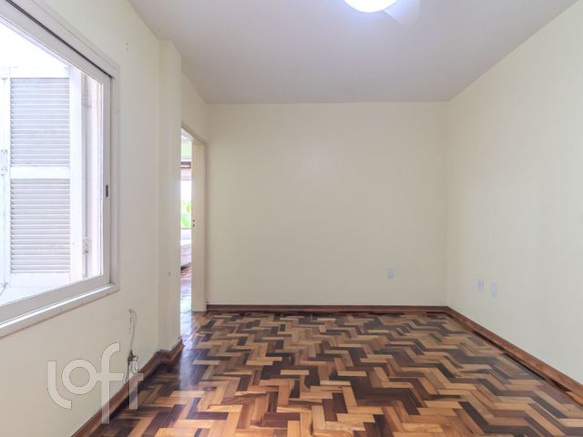 Apartamento com 70m², 2 dormitórios, 1 vaga, Floresta em Porto Alegre