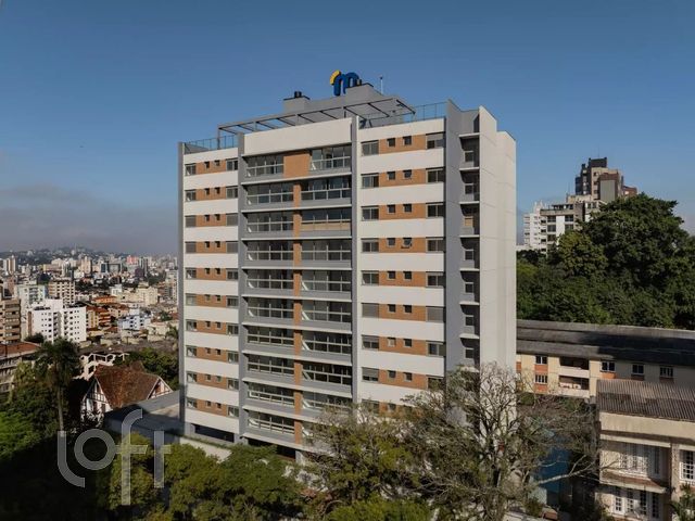 Apartamento com 116m², 3 dormitórios, 3 suítes, 2 vagas, Rio Branco em Porto Alegre
