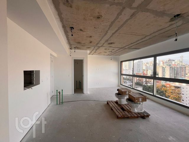 Apartamento com 116m², 3 dormitórios, 3 suítes, 2 vagas, Rio Branco em Porto Alegre