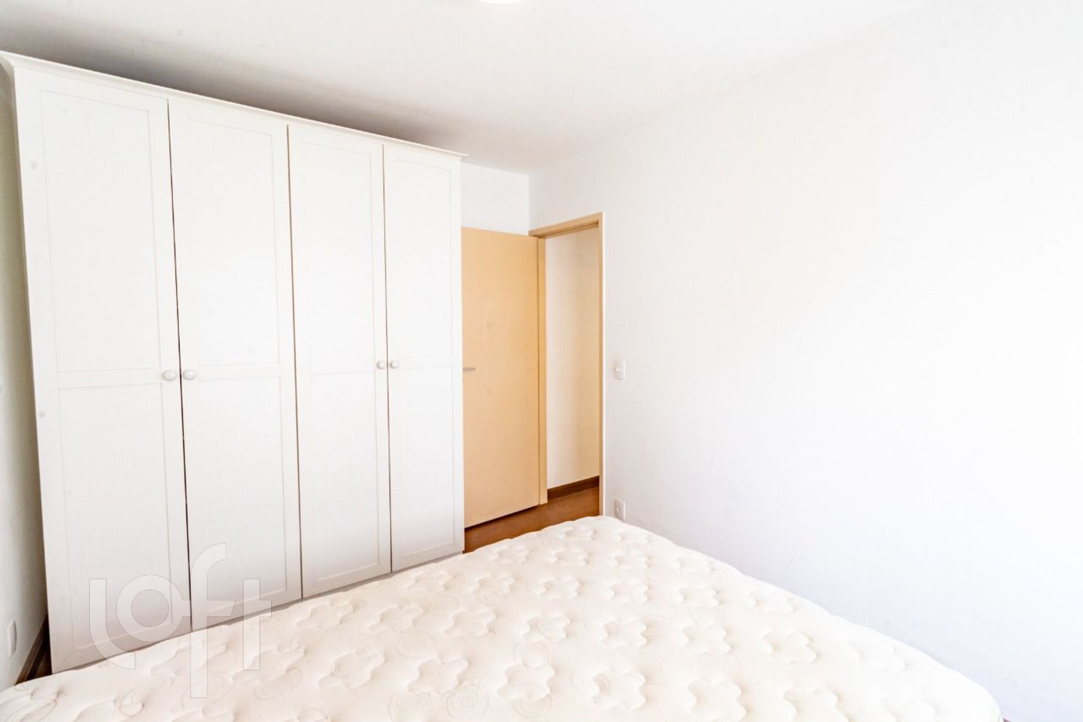 Apartamento à venda com 1 quarto, 44m² - Foto 11