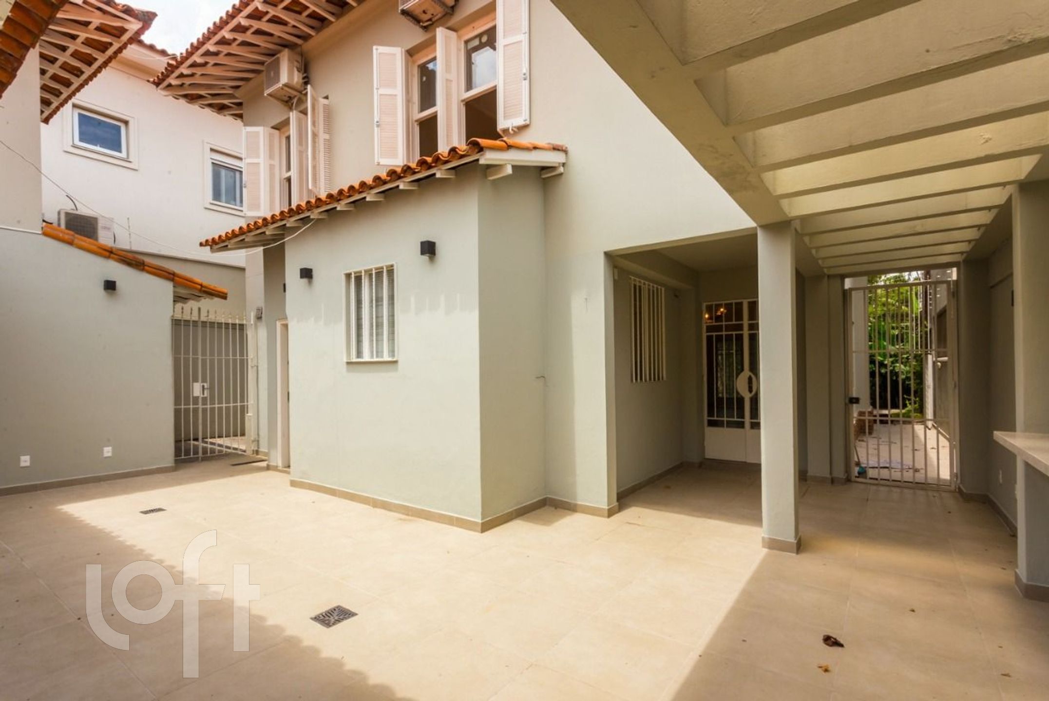 Casa à venda com 4 quartos, 400m² - Foto 32