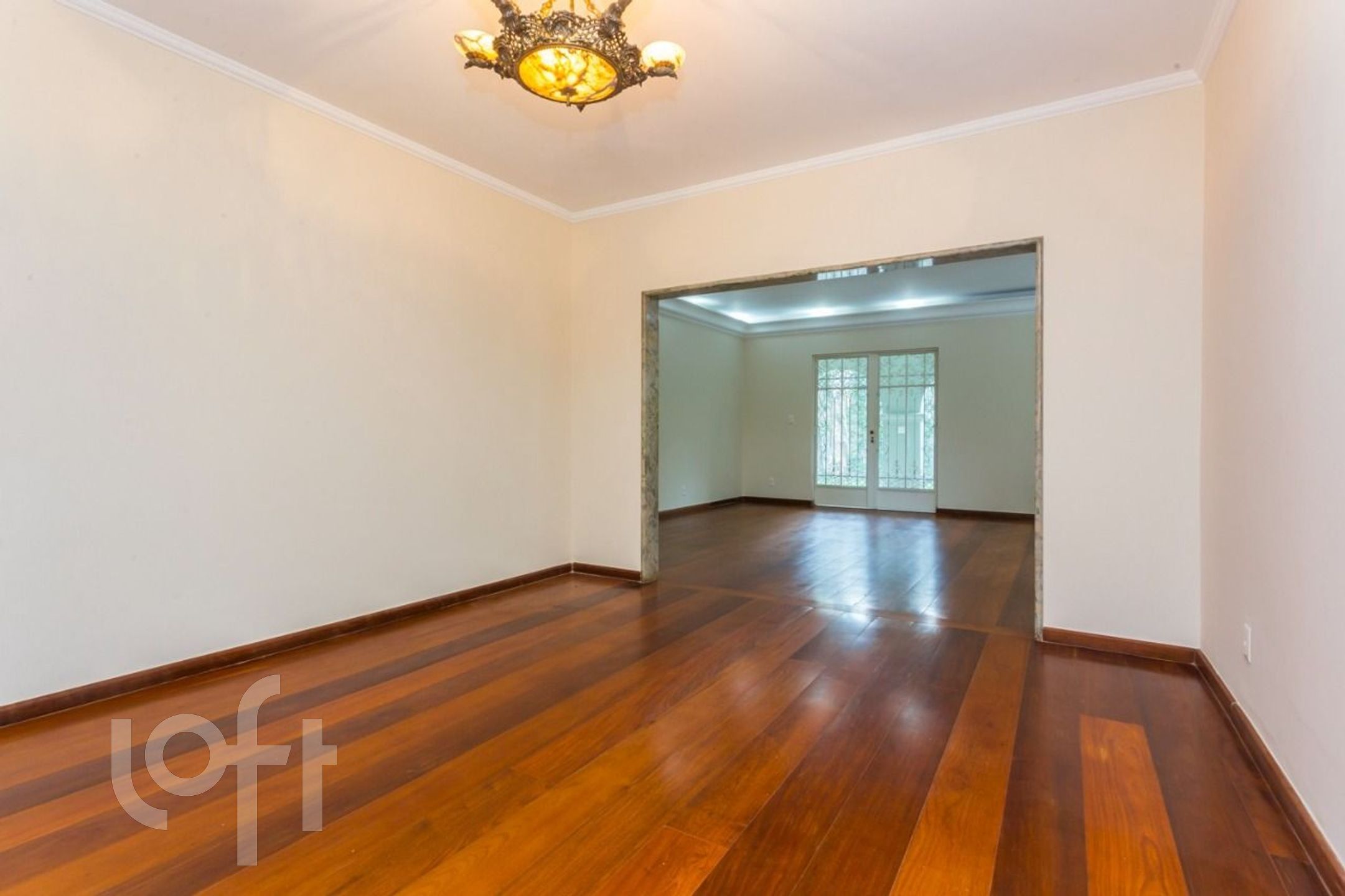 Casa à venda com 4 quartos, 400m² - Foto 8