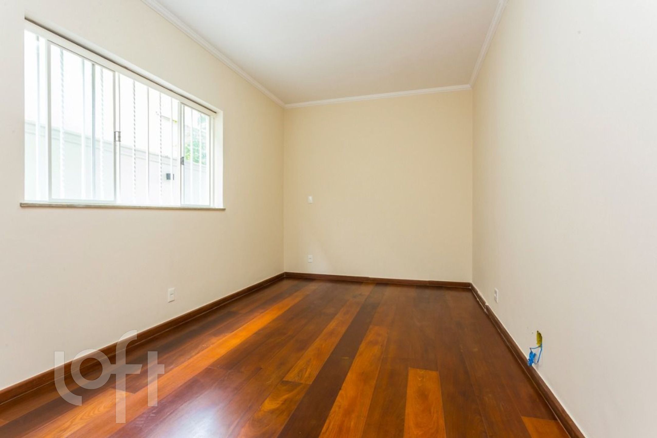 Casa à venda com 4 quartos, 400m² - Foto 9