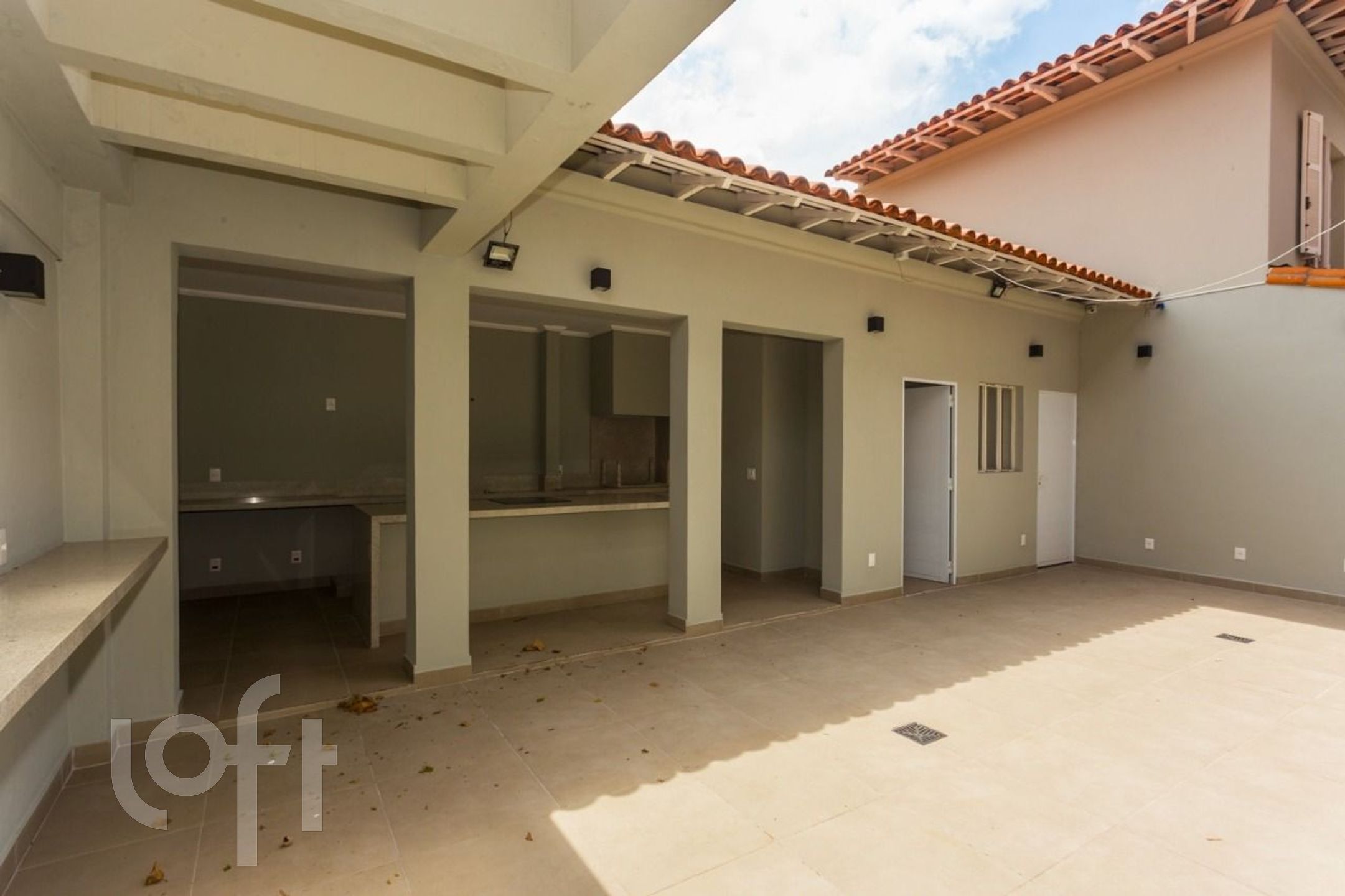 Casa à venda com 4 quartos, 400m² - Foto 34