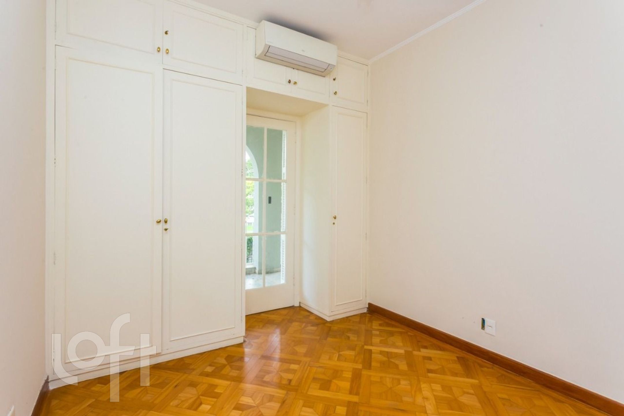 Casa à venda com 4 quartos, 400m² - Foto 18